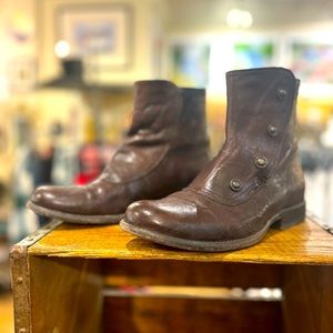 Frye Phillip Military Short Zip Boot